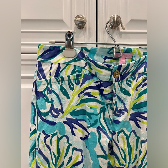 Lilly Pulitzer Kelly Pants, Pool Blue Stay Cool, size 6.  Excellent Condition. - Picture 7 of 7